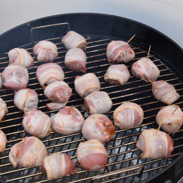 Cooking the moinks